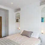 Fabulous 4-Bed House In Fulham With Garden!