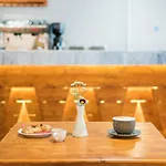 Docklands Lodge London