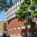 Access Farringdon