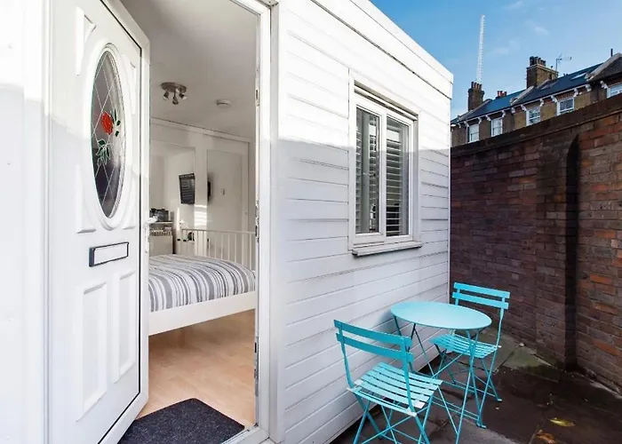 Studio, Private, Independant Entrance, Central, Battersea Park