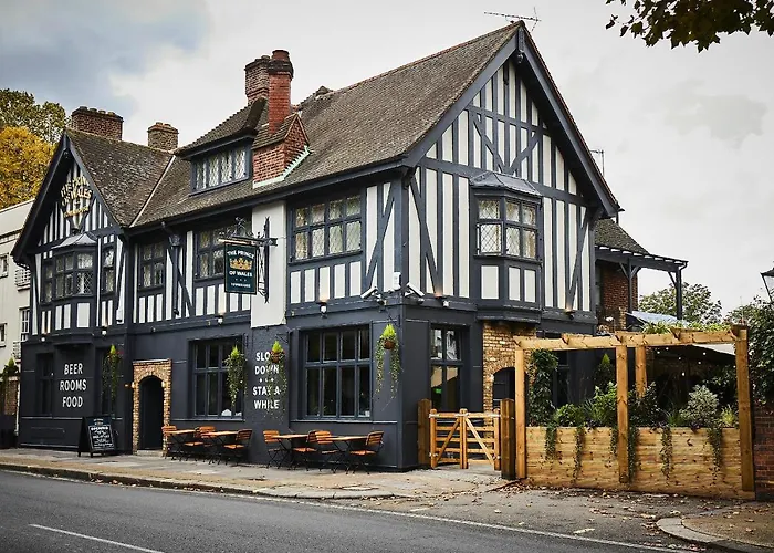 Prince Of Wales - Townhouse