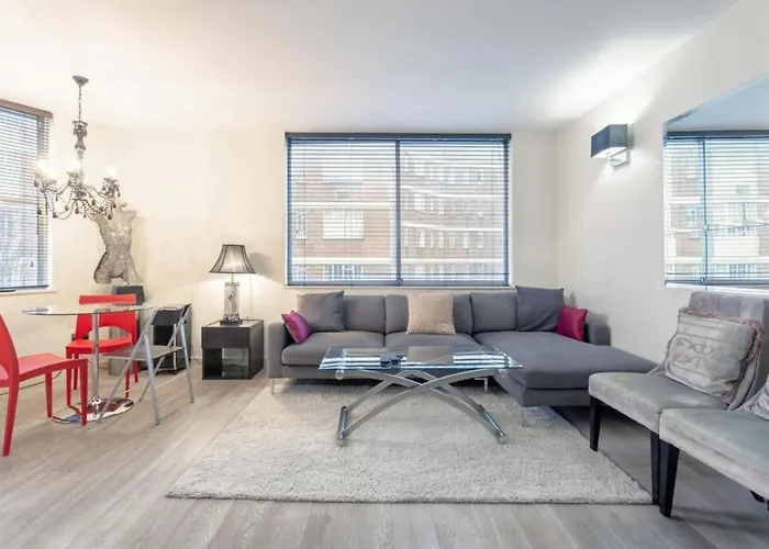 Stunning Modern Apartment In South Kensington