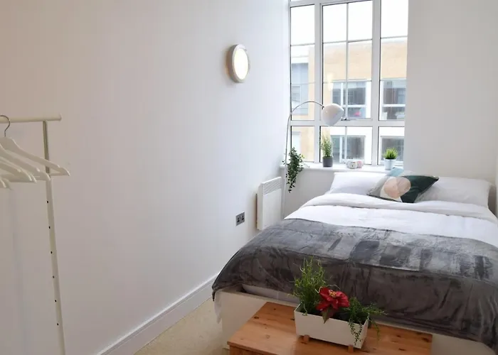 Stunning Warehouse Conversion in Buzzing Peckham
