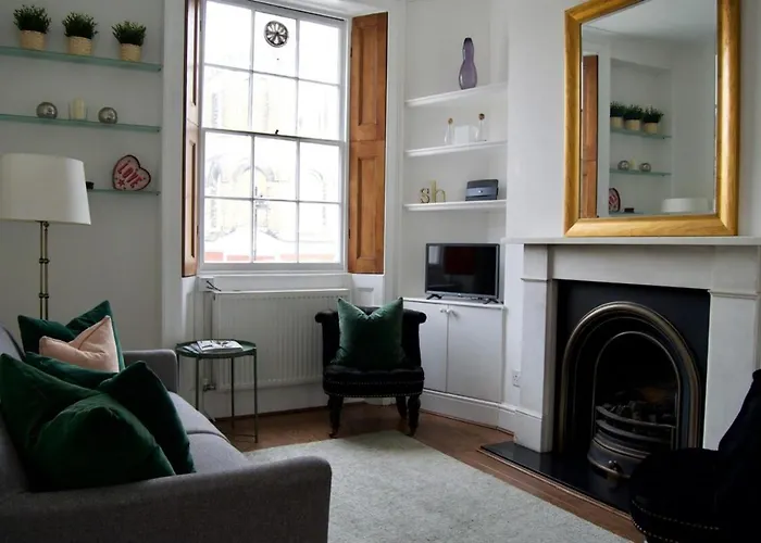 Bright And Spacious 1 Bedroom Apartment In Stylish Islington