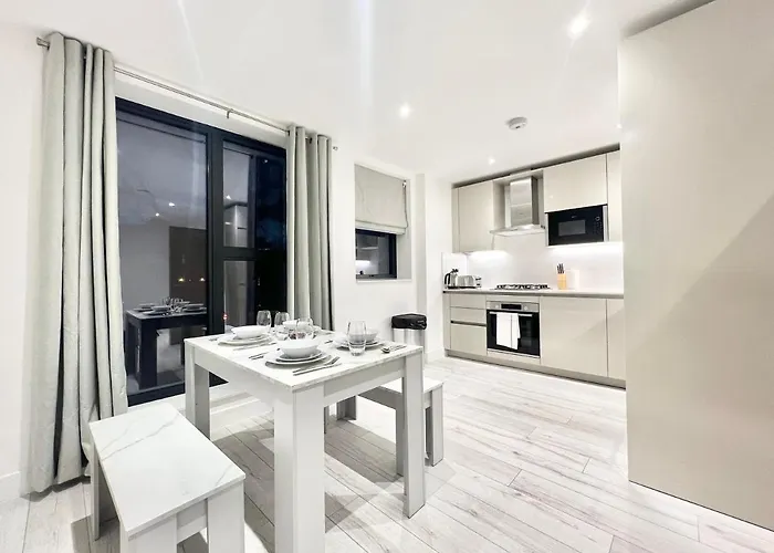 Queens Luxury Apartments Wembley Stadium - London