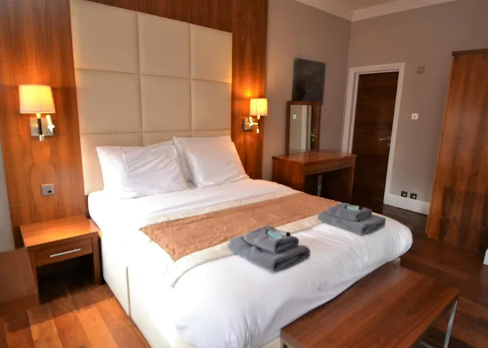 Sloane Square Apartments
