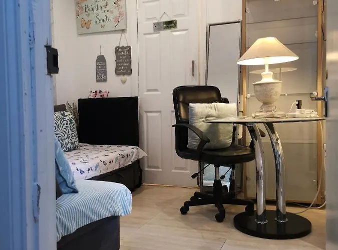 Marahanata Jadwin 1 Beautiful 1 Bed Room Flat