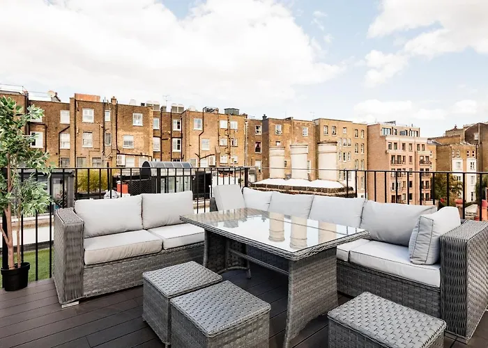 Superb 3 Bed/Bath Luxury + Ibiza Roof Terrace