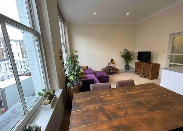 Elegant 1-bedroom apartment in primrose hill