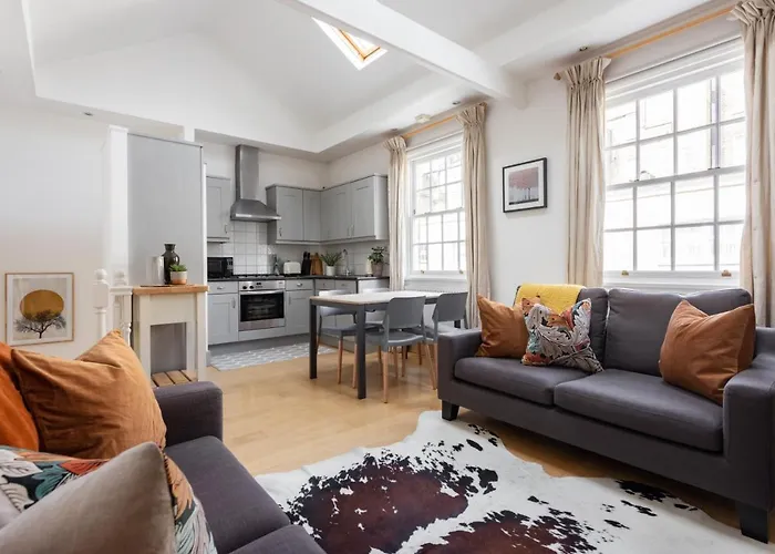 Bathurst Mews III By Onefinestay