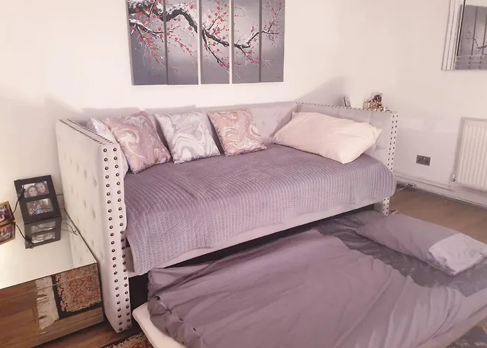 Cozy Muswell Hill 1-Bedroom Flat