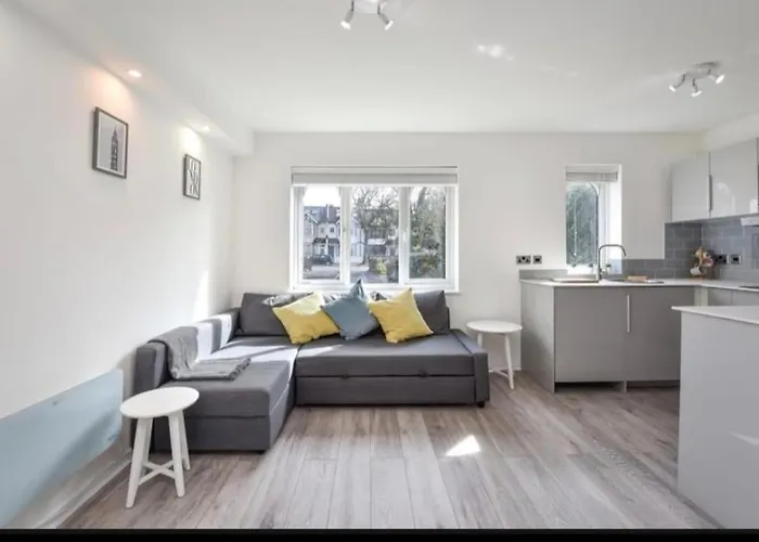 Elegant 1 Bed Flat In Tooting