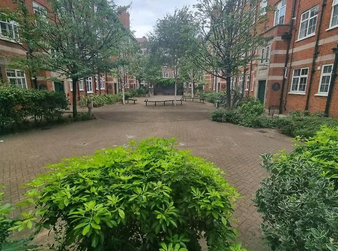 Ew Apartments