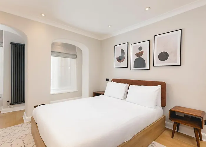 Penthousestays Chelsea - Luxury 2 Bedroom Apartment W/King Bed - Near King\'S Road