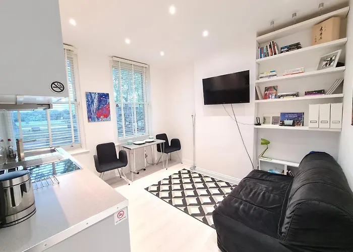Artisan Abode