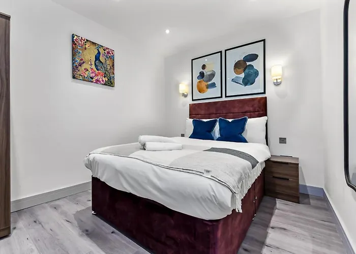 Amazing 2 Bedroom Apartment In Greater London