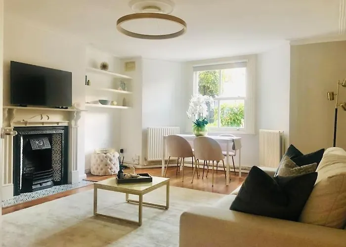 Beautiful London Apartment