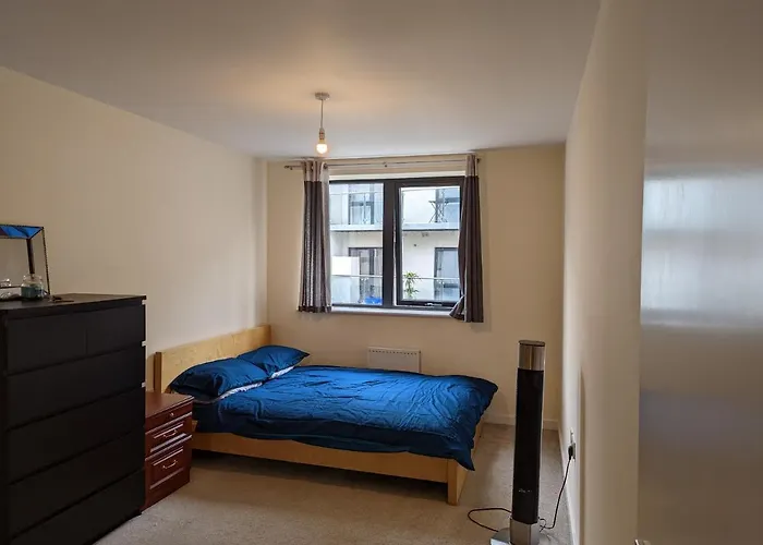 Modern Apartment Close To Central London