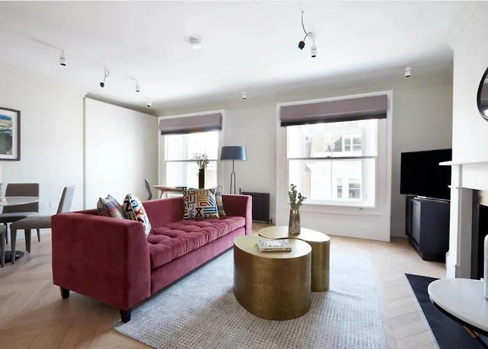 Prime Covent Garden Penthouse