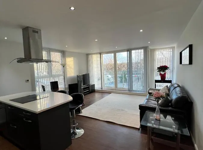 Royal Victoria Flat2