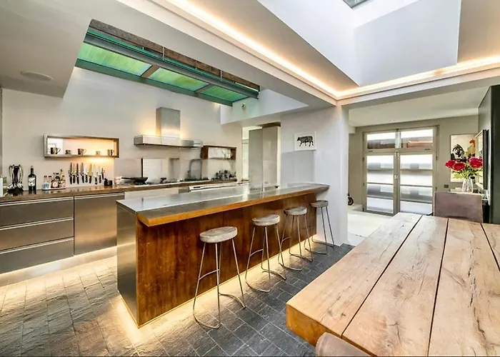 Unique,Architecturally Acclaimed,Notting Hill Home
