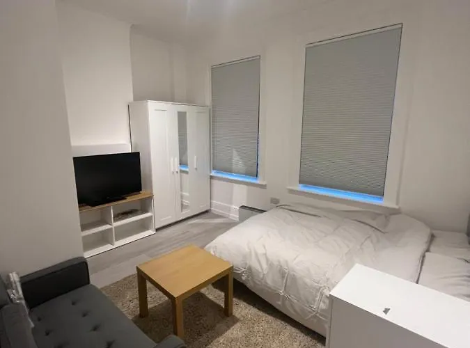 Studio Flat In Camden Town