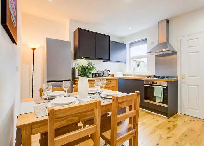 Statera Apartments - 2-Bed House In Stratford