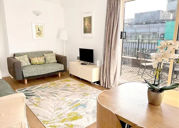 Elegant W1 Penthouse W Terrace Nr Oxford St W Helpful Informative Host