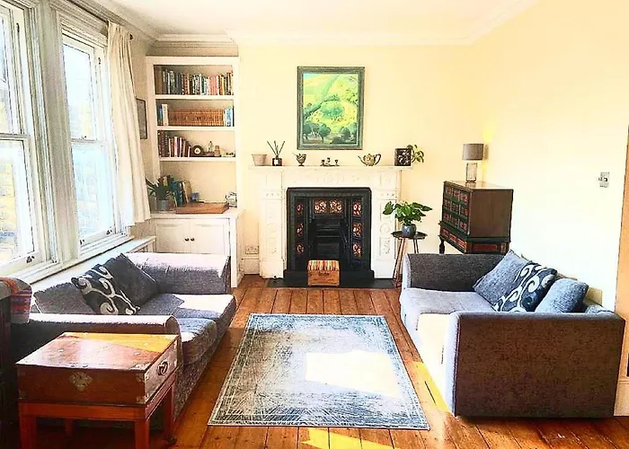 Charming And Beautiful Room In Wandsworth
