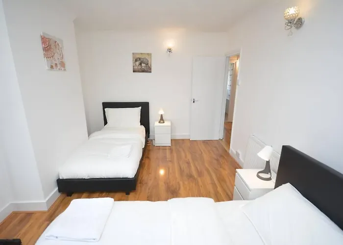 4 Bedroom House In East London