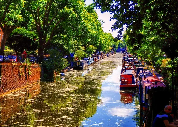 Callard Close