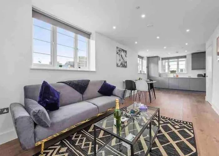 Cozy Flat Near London Eye/ Victoria / Vauxhall