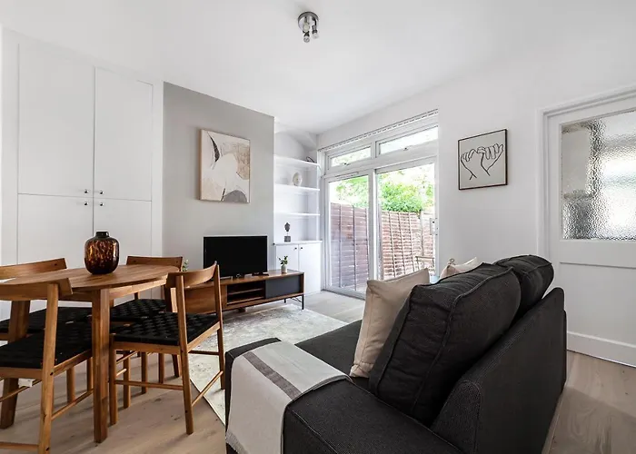 The Neasden Villa
