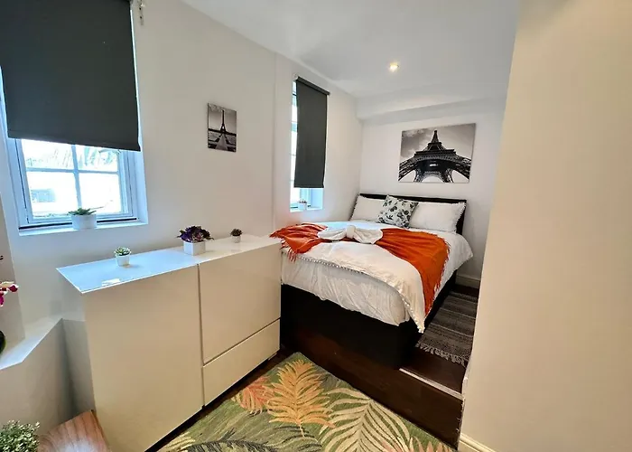 Central London 1-Bedroom Cozy Budget Apartment, Edgware Road