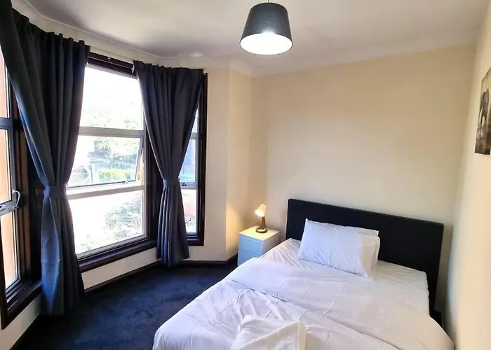 Lovely 3Bedroom Apartment London