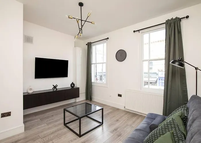 Spacious Serenity In The Heart Of Central London