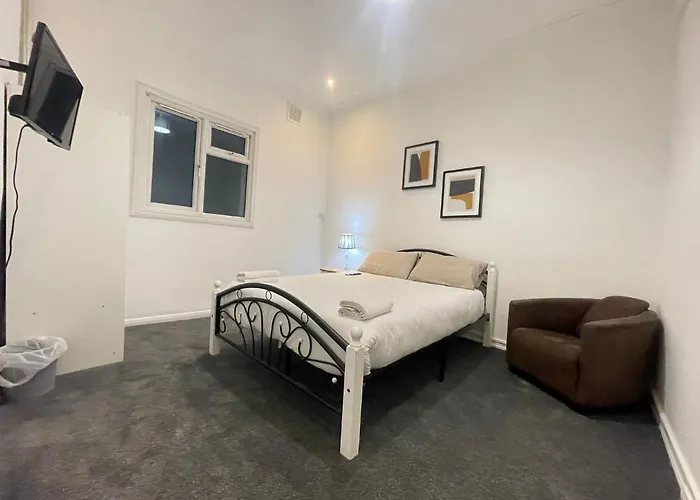 Private Double Room In Stratford