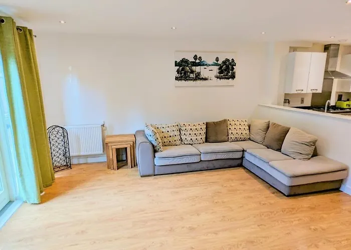 3 Bedroom House In Camberwell