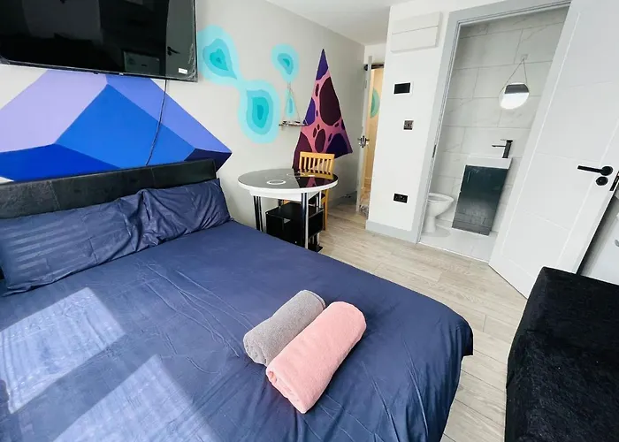 Amazing Studio Apartments Lewisham Way/Greenwich London