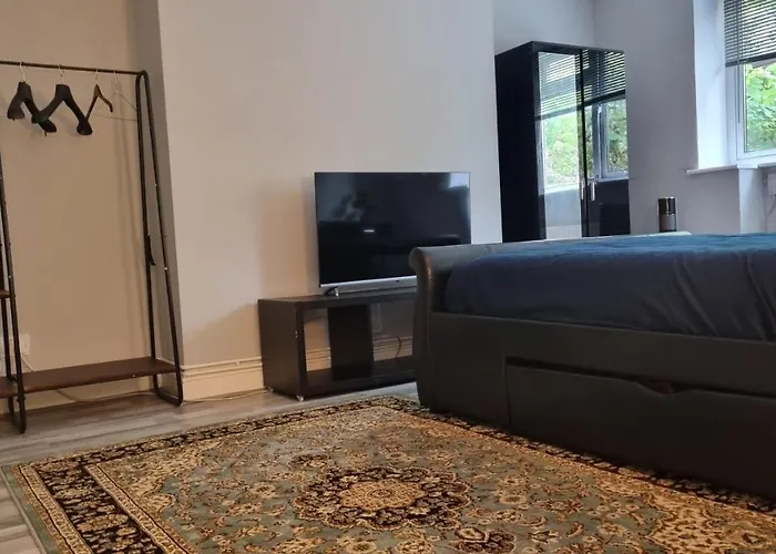 33 Camden Square - Double Room