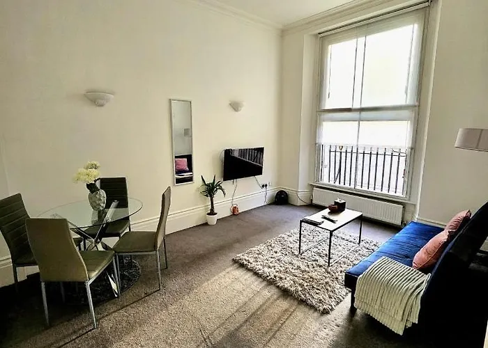 Lovely One Bedroom Appartment In Marylebone Central London - 4 People