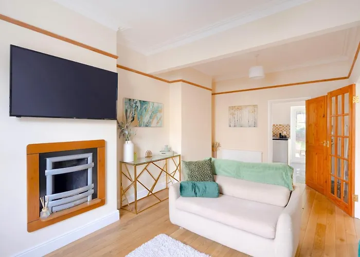 Stylish House In Wimbledon