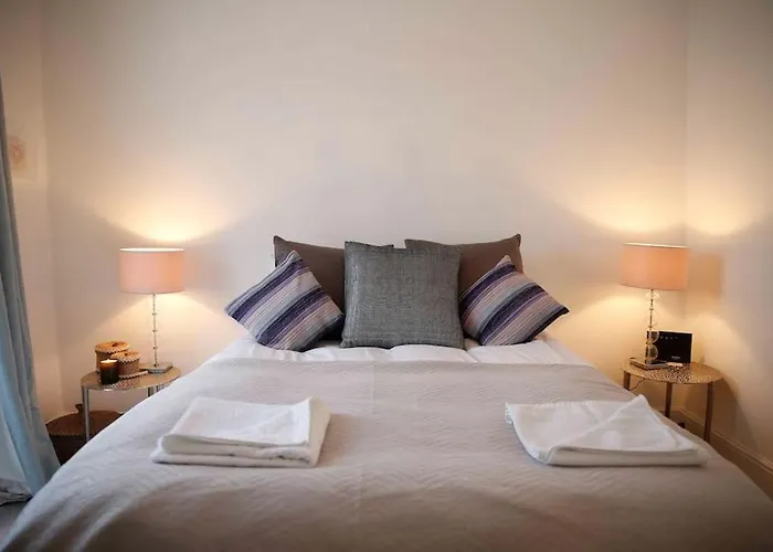 Cozy One Bedroom Apartment Next To Paddington