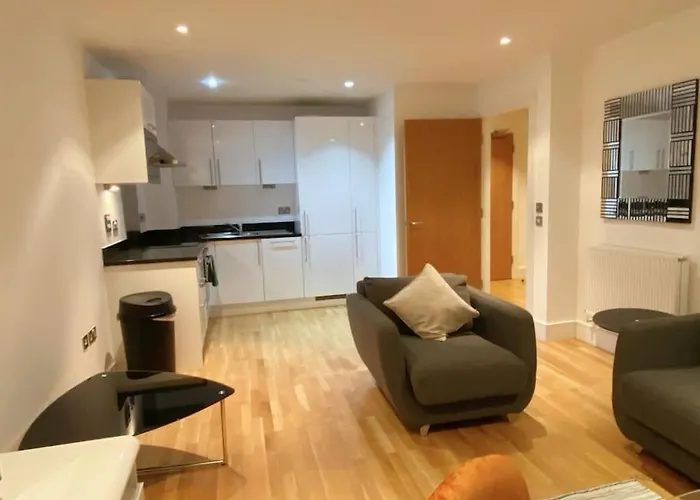 1 Bed 1 Bath Modern Zone 2 London