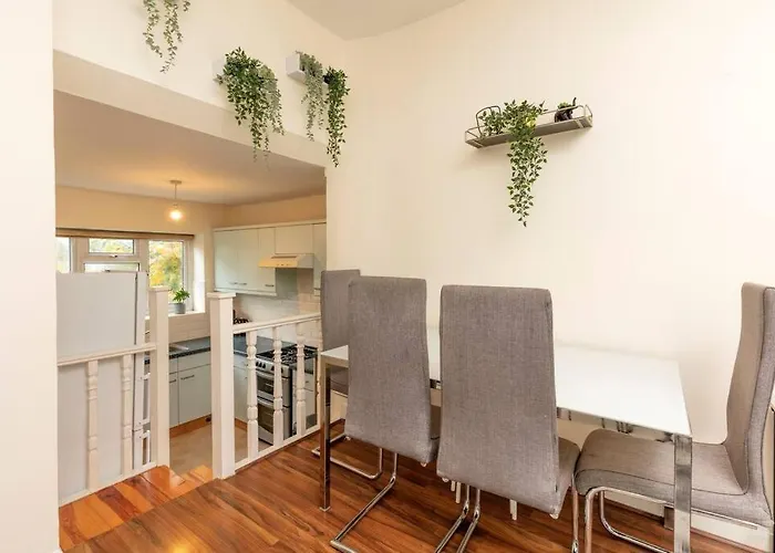 Charming North London Apartment
