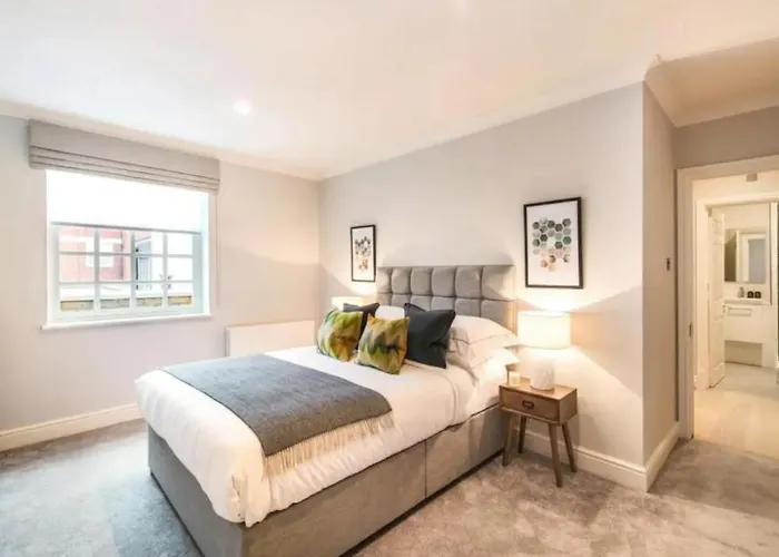 Ht Oxford Luxury Place