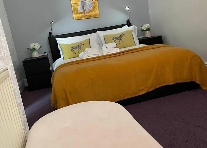 3 Bedroom Flat In Maida Vale