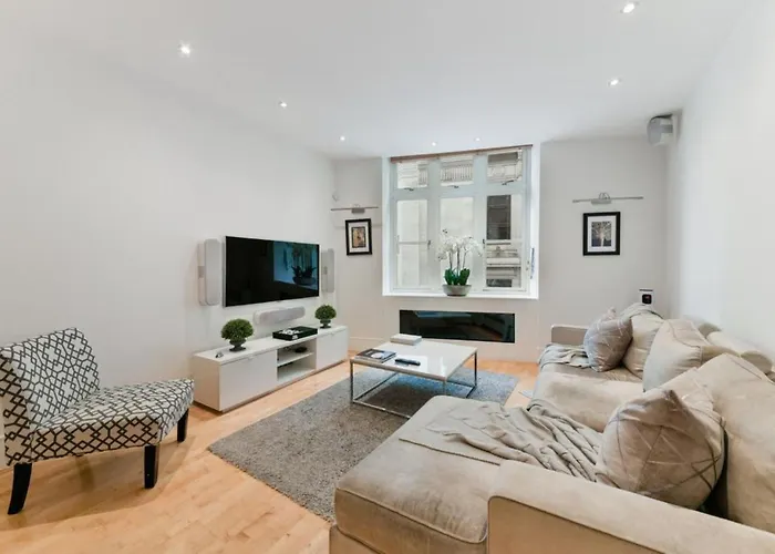 Best Mayfair Location With 2 Super King Beds