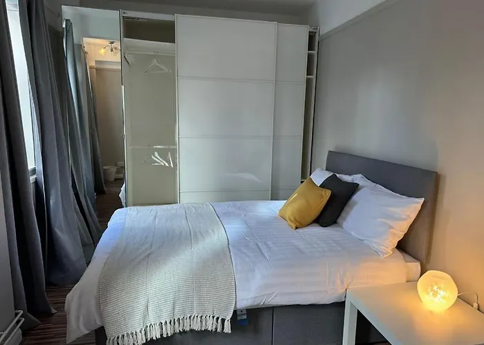 Flat In London\'S Primrose Hill