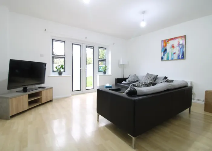 Immaculate Rooms Near Nine Elms & Battersea
